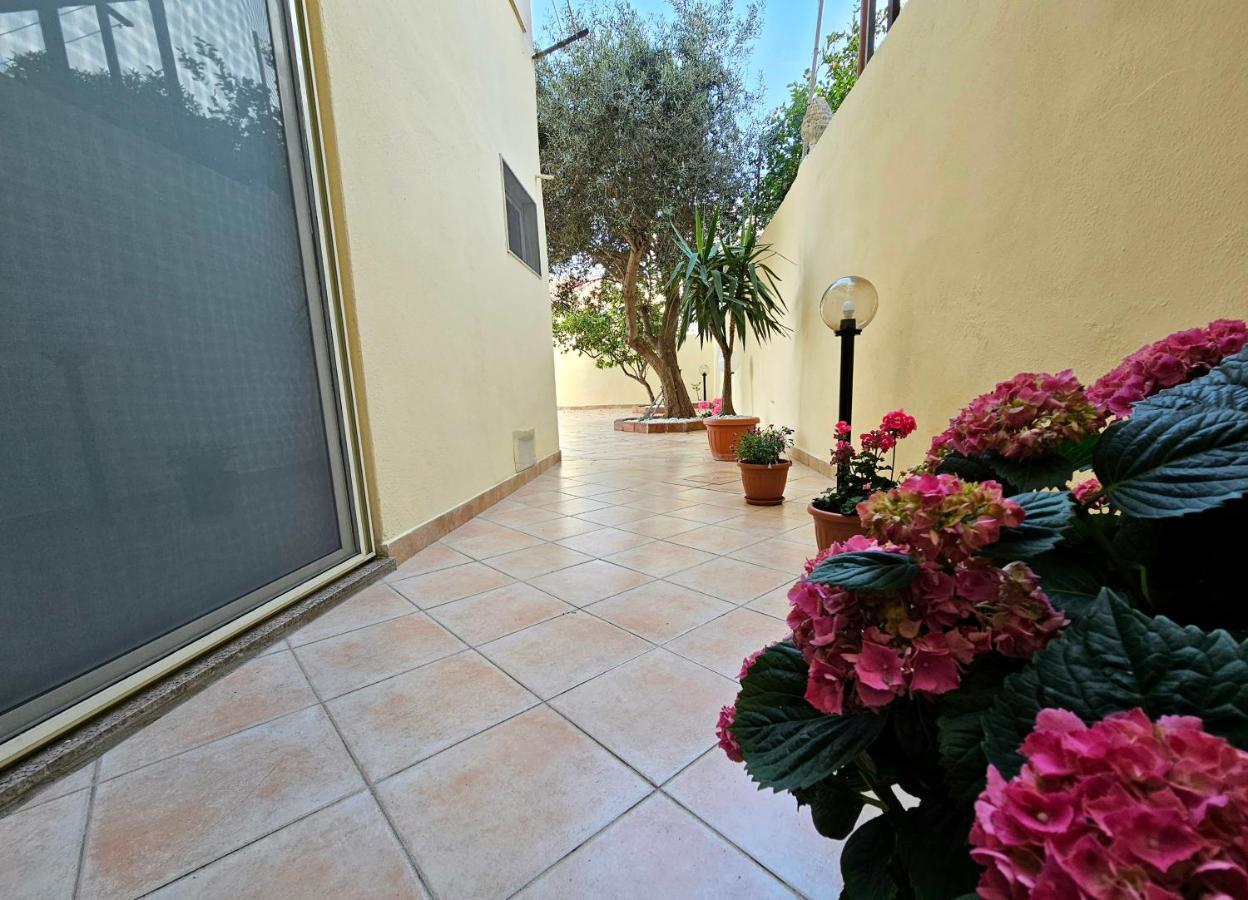 Apartamento Valery House Cagliari Exterior foto